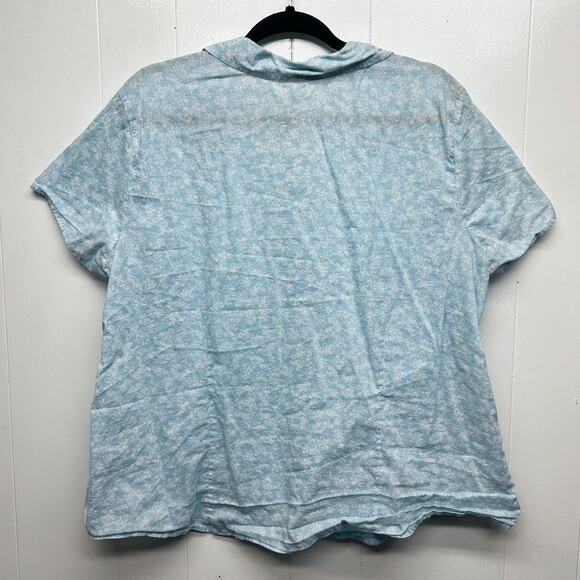 At Last Y2K Sky Blue Button Front Womens Short Sleeve Top 3X Lightweight Capsule - Picture 6 of 11